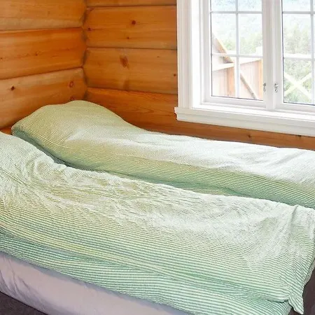 Sleeps 10 * ストリン